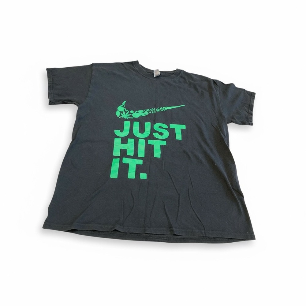 Mens Black Gildan Heavy Cotton T Shirt Just Hit It Weed‎ Leaf Graphic Size L